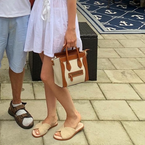 CELINE LUGGAGE TOTE - Picture 3 of 7